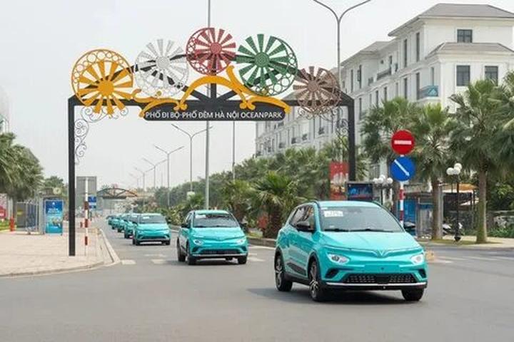 Hotspot Matrix và Bé Ê Phở hot rần rần khắp MXH: 
